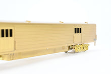 Load image into Gallery viewer, HO Brass NPP - Nickel Plate Products MILW - Milwaukee Road Hiawatha Baggage Express Car

