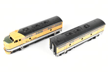 Load image into Gallery viewer, HO Brass Oriental Limited D&amp;RGW - Rio Grande EMD F9 A/B/B Set 1750 HP Each Factory Painted
