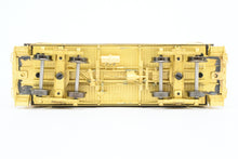 Load image into Gallery viewer, HO Brass OMI - Overland Models, Inc. Soo Line "Shorty" Wood Sheath Caboose w/ Truss Rod Underframe Nos. 199 &amp; 235
