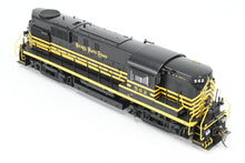 Load image into Gallery viewer, HO Rapido Trains, Inc. NKP - Nickel Plate Road ALCO RS-11 FP #562
