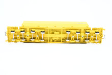 Load image into Gallery viewer, HO Brass CON OMI - Overland Models, Inc. UP - Union Pacific NASA Shuttle Solid Rocket Motor Rail Car Factory Painted No. 50028
