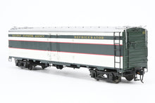 Load image into Gallery viewer, O Brass Sunset Models Third Rail REA - Railway Express Agency 54' Reefer Factory Painted No. 6100
