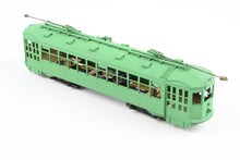 Load image into Gallery viewer, HO Brass MTS Traction Imports BER - Boston Elevated Railway Type 5 Streetcar (1929 Modification) Partially Painted
