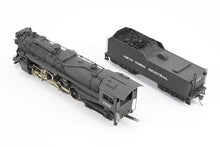 Load image into Gallery viewer, HO Brass LMB Models B&amp;A - Boston &amp; Albany 2-8-4 Custom Painted NYC - New York Central No. 1439
