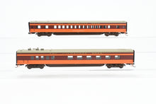 Load image into Gallery viewer, HO Brass NPP - Nickel Plate Products MILW - Milwaukee Road Hiawatha 2-Car Set Dining Car and Parlor Car Custom Painted /Upgraded Walthers Trucks
