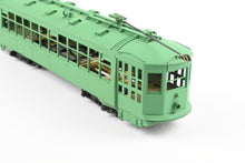 Load image into Gallery viewer, HO Brass MTS Traction Imports BER - Boston Elevated Railway Type 5 Streetcar (1929 Modification) Partially Painted
