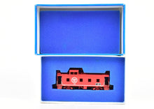 Load image into Gallery viewer, HO Brass Pecos River Brass MP - Missouri Pacific 13000 Series Caboose FP
