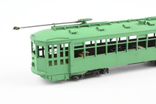 Load image into Gallery viewer, HO Brass MTS Traction Imports BER - Boston Elevated Railway Type 5 Streetcar (1929 Modification) Partially Painted
