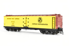 Load image into Gallery viewer, HO Brass Shoreham Shops GN - Great Northern WFEX - Western Fruit Express 50 Foot Express Reefer FP #178
