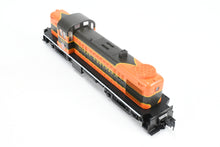 Load image into Gallery viewer, HO Kato GN - Great Northern Alco RS-2 FP No. 213
