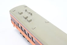 Load image into Gallery viewer, HO Brass NPP - Nickel Plate Products MILW - Milwaukee Road Hiawatha 2-Car Set Dining Car and Parlor Car Custom Painted /Upgraded Walthers Trucks
