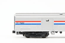 Load image into Gallery viewer, N Kato 106-6292 Amtrak Amfleet Phase III 2-Car Set B Baggage No. 1221 and Cafe No. 28015
