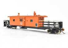 Load image into Gallery viewer, HO Brass OMI - Overland Models, Inc. MILW - Milwaukee Road Bay Window Long Caboose Pro-Painted
