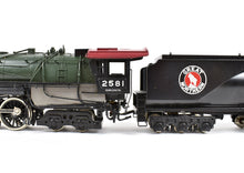 Load image into Gallery viewer, HO Brass Tenshodo GN - Great Northern 4-8-4 Class S-2 Factory Painted Crown
