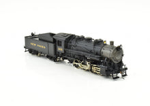 Load image into Gallery viewer, HO Brass W&amp;R Enterprises NH - New Haven 0-8-0 Switcher- Factory Painted #3415
