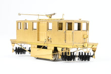 Load image into Gallery viewer, HO Brass CON Fairfield Models Various Roads McGuire-Cummings Single Truck Sweeper
