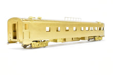 Load image into Gallery viewer, HO Brass Oriental Limited NP - Northern Pacific North Coast Limited Sleeper Observation #390 w/o Skirts
