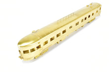 Load image into Gallery viewer, HO Brass Oriental Limited NP - Northern Pacific North Coast Limited Sleeper Observation #390 w/o Skirts
