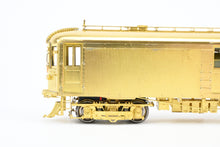 Load image into Gallery viewer, HO Brass CON MTS Imports CNS&amp;M - North Shore Line Nos. 215 - 239 Series MD - Merchandise Dispatch Car (As Built)
