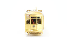 Load image into Gallery viewer, HO Brass Fairfield Models 345-2 CSL - Chicago Surface Lines #169 Two Man City Car
