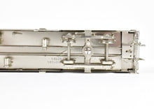 Load image into Gallery viewer, HO Brass W&amp;R Enterprises ATSF - Santa Fe Baggage-Mail Car No. 3400
