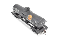 Load image into Gallery viewer, O Scale Brass US Hobbies GATX - General American Tank 8,000 Gallon Single-Dome Tank Car CP GATX 5890 NO ORIGINAL BOX
