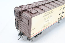 Load image into Gallery viewer, O Brass Pacific Limited MDT – Merchant Dispatch Refrigerator Line 1941 Composite Refrigerator Car CP No. 8000
