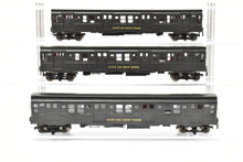 Load image into Gallery viewer, HO Brass NJ Custom Brass IND - Independent Subway System of New York R-4 Cars Set of Three Custom Painted
