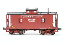 Load image into Gallery viewer, HO Brass Railworks PRR - Pennsylvania Railroad NDa 8-Wheel Caboose Custom Painted No. 476815
