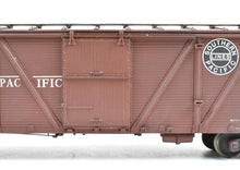 Load image into Gallery viewer, HO Brass CON CIL - Challenger Imports SP - Southern Pacific Class B-50-15 Box Car FP No. 32504 Weathered
