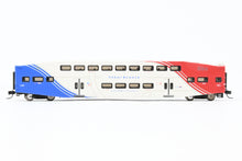 Load image into Gallery viewer, N Athearn 25415 UTA - Front Runner Bombardier Control Car No. 107
