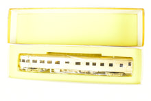 Load image into Gallery viewer, HO Brass Oriental Limited NP - Northern Pacific North Coast Limited Sleeper Observation #392 w/o Skirts
