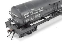 Load image into Gallery viewer, O Scale Brass US Hobbies GATX - General American Tank 8,000 Gallon Single-Dome Tank Car CP GATX 5890 NO ORIGINAL BOX
