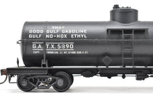 Load image into Gallery viewer, O Scale Brass US Hobbies GATX - General American Tank 8,000 Gallon Single-Dome Tank Car CP GATX 5890 NO ORIGINAL BOX
