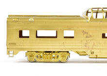 Load image into Gallery viewer, HO Brass Oriental Limited NP - Northern Pacific North Coast Limited Dome Coach #550
