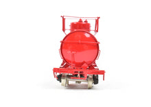 Load image into Gallery viewer, HO Brass PSC - Precision Scale Co. Various Roads 8,000 Gallon Tank Car Factory Painted Red
