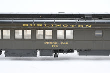 Load image into Gallery viewer, HO Brass Aurora Shops Ltd. CB&amp;Q - Burlington HW 80' Diner with Kitchen Windows Custom Painted No. 179
