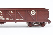 Load image into Gallery viewer, Gauge 1 - 1:32nd Scale Brass PSC - Precision Scale Co. PRR - Pennsylvania Railroad USRA 50-Ton Drop Bottom Gondola Factory Painted No. 301720
