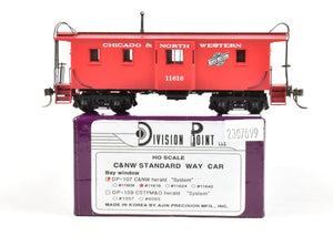 HO Brass DVP - Division Point C&NW - Chicago and North Western Bay Window Caboose FP