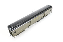 Load image into Gallery viewer, HO Brass W&amp;R Enterprises NP - Northern Pacific Baggage Car Nos. 1500 - 1515 Custom Painted Pullman Green No. 1511 REBOXX
