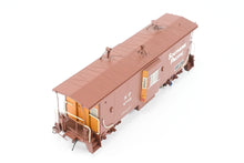 Load image into Gallery viewer, HO Brass OMI - Overland Models, Inc. SP - Southern Pacific C 50-9 Bay Window Caboose #4700-4774 Factory Painted No. 4742 MISSING ONE WINDOW SCREEN
