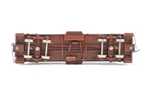 Load image into Gallery viewer, HO Brass OMI - Overland Models, Inc. SP - Southern Pacific C 50-9 Bay Window Caboose #4700-4774 Factory Painted No. 4742 MISSING ONE WINDOW SCREEN
