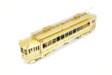 Load image into Gallery viewer, HO Brass NJ Custom Brass TARS - Third Avenue Railway System 400 Series Trolley
