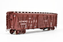 Load image into Gallery viewer, HO Brass Pecos River Brass ATSF - Santa Fe SK-U Stock Car C/P No. 60543
