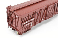 Load image into Gallery viewer, HO Brass Pecos River Brass ATSF - Santa Fe SK-U Stock Car C/P No. 60543
