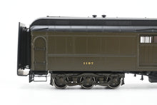 Load image into Gallery viewer, HO Brass W&amp;R Enterprises NP - Northern Pacific Dormitory Baggage-Smoker Factory Painted Pullman Green No. 1197
