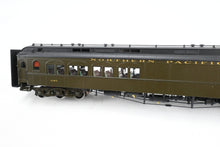 Load image into Gallery viewer, HO Brass W&amp;R Enterprises NP - Northern Pacific Dormitory Baggage-Smoker Factory Painted Pullman Green No. 1197
