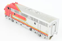 Load image into Gallery viewer, HO Brass Oriental Limited ATSF - Santa Fe EMD F3A 1500 HP Phase III Custom Painted Warbonnet No. 19
