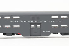 Load image into Gallery viewer, N WOT - Wheels of Time 11524 SP - Southern Pacific Bilevel Commute Coach No. 3724 Gray
