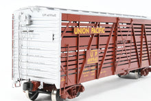 Load image into Gallery viewer, Gauge 1 - 1:32nd Scale Brass Row &amp; Company UP - Union Pacific S-40-12 Stock Car, Circa 1950 Factory Painted Boxcar Red No. 46994D
